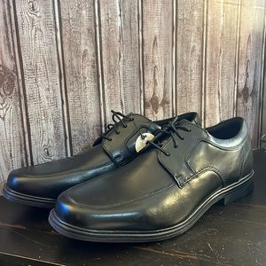 Men’s RockPort TruTech Leather Upper Oxfords size 15 M